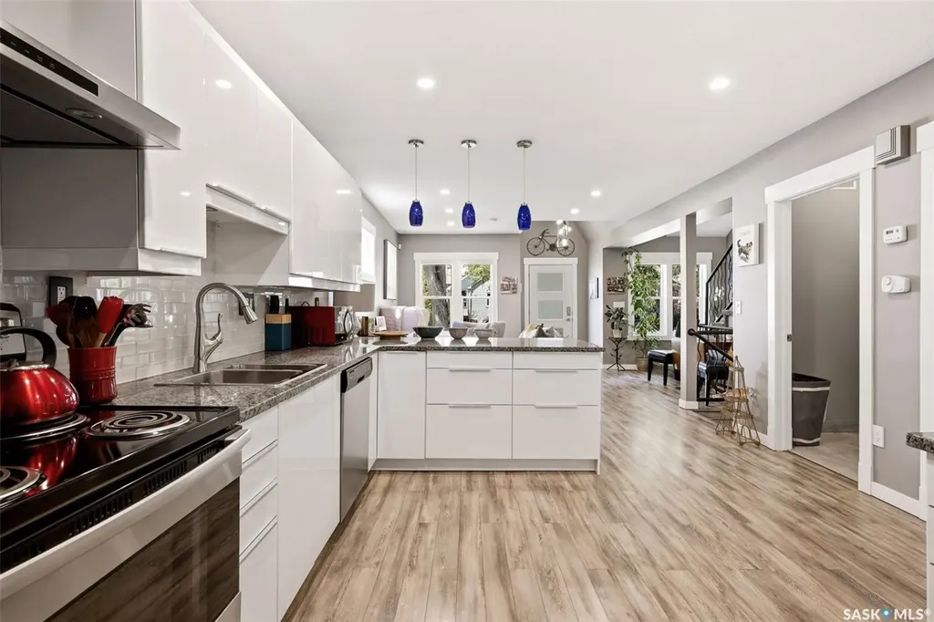 2467 Atkinson Street Regina SK S4N 3X6