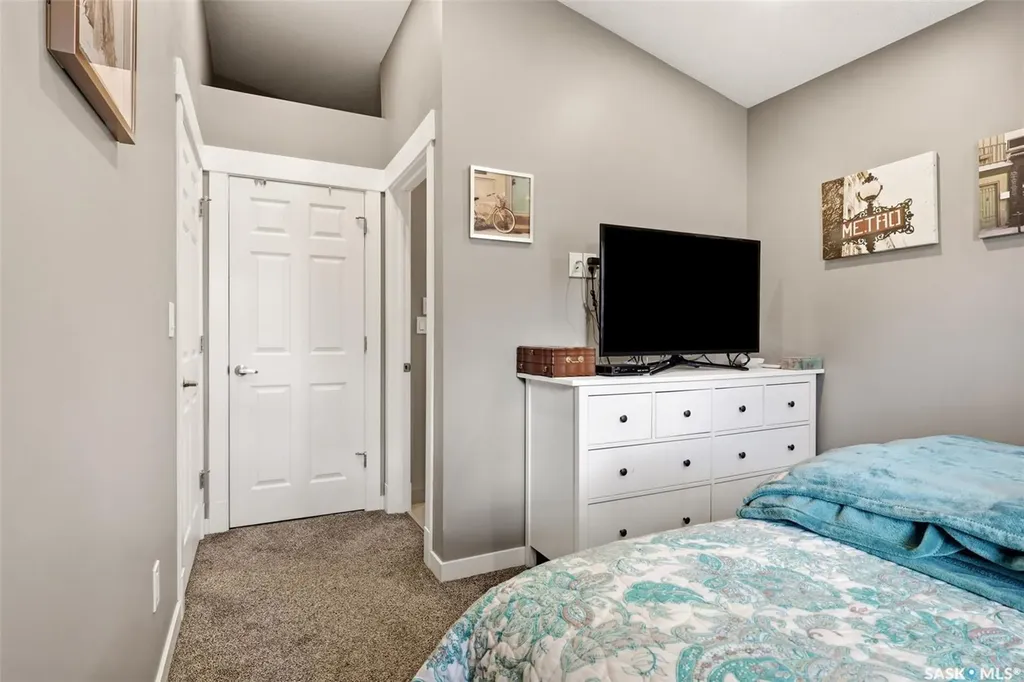 2467 Atkinson Street Regina SK S4N 3X6