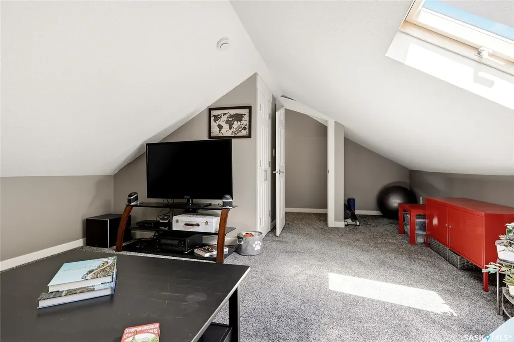 2467 Atkinson Street Regina SK S4N 3X6