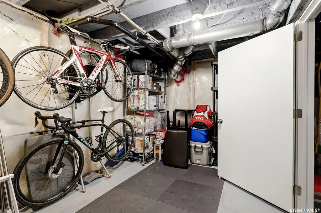 2467 Atkinson Street Regina SK S4N 3X6