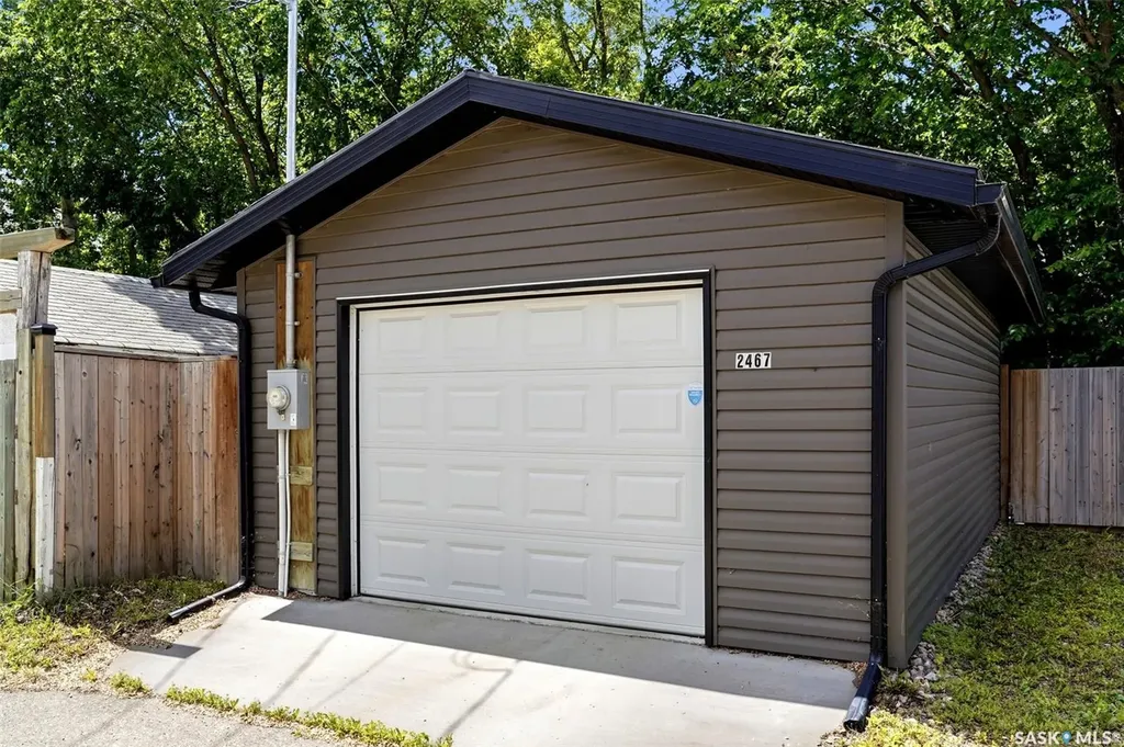 2467 Atkinson Street Regina SK S4N 3X6