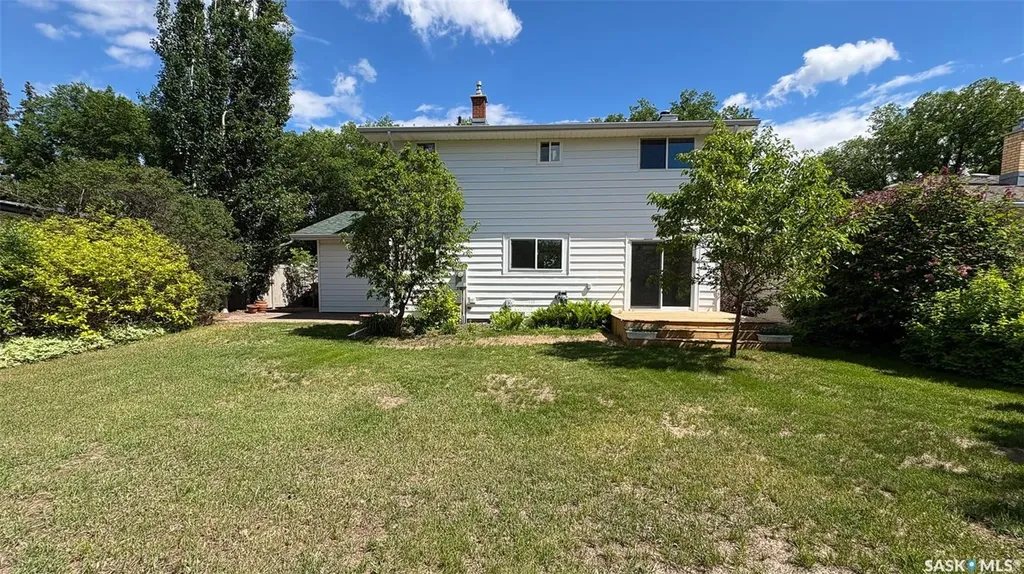3022 Lacon Street Regina SK S4N 2A8
