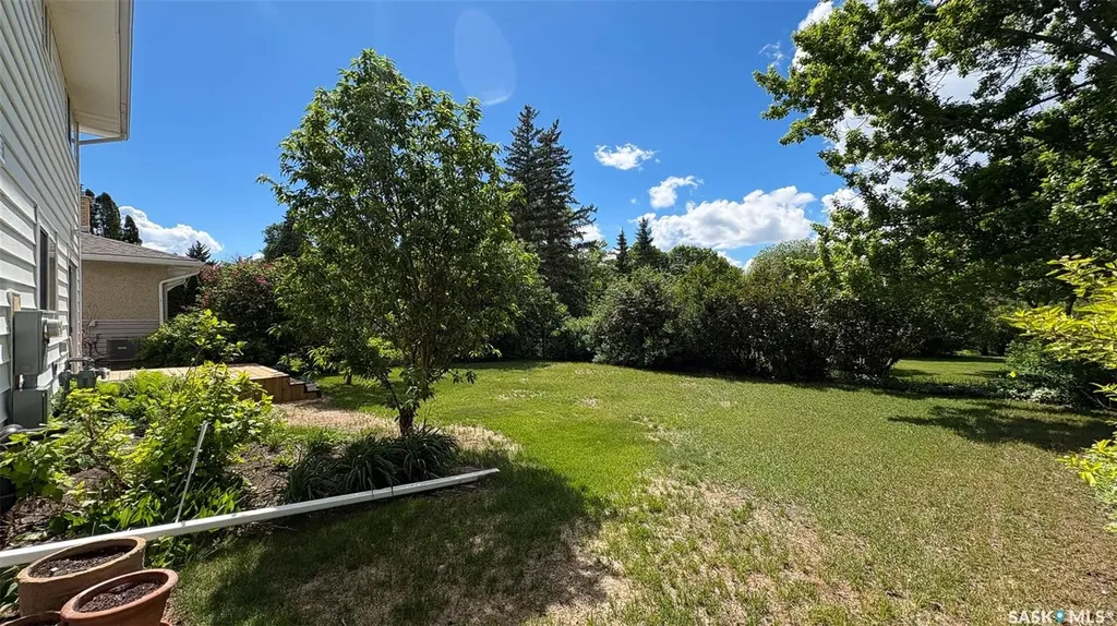 3022 Lacon Street Regina SK S4N 2A8
