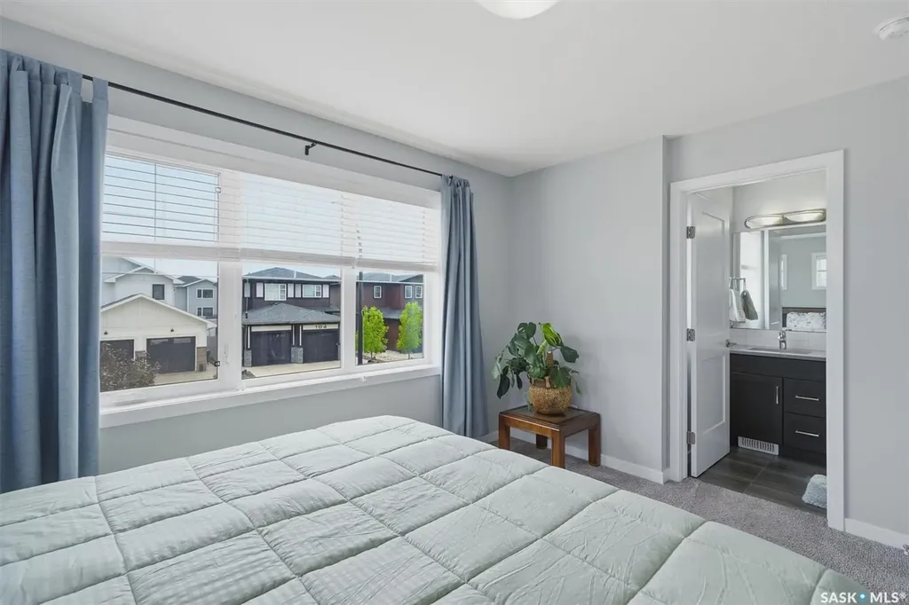 187 Newton Way Saskatoon SK S7V 0N6