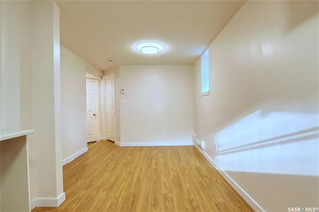1824 Winnipeg Street Regina SK S4P 1G2