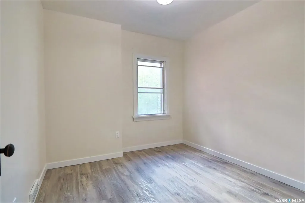 1824 Winnipeg Street Regina SK S4P 1G2