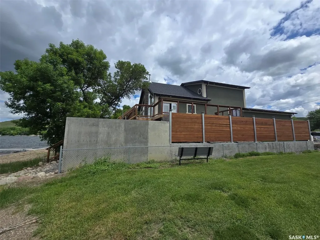 152 Criddle Avenue Crooked Lake SK S0G 2B0