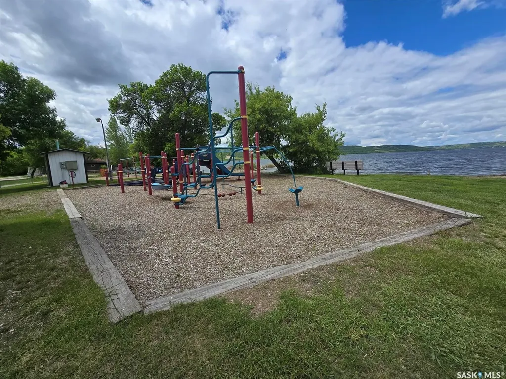 152 Criddle Avenue Crooked Lake SK S0G 2B0