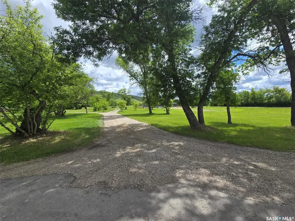 152 Criddle Avenue Crooked Lake SK S0G 2B0