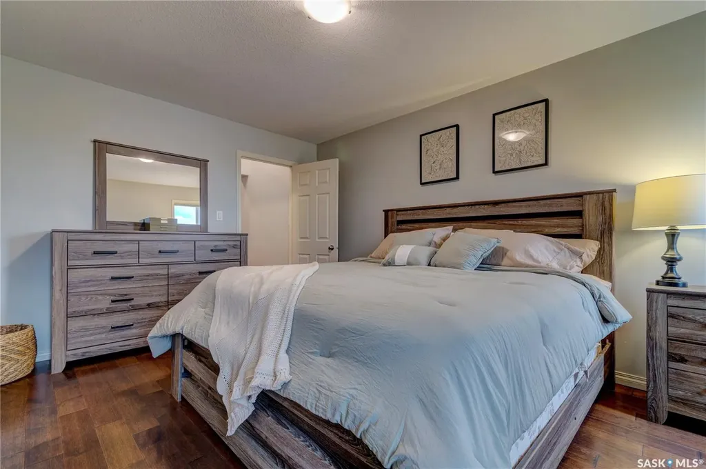 751 Bluebird Crescent Regina SK S4N 7S3