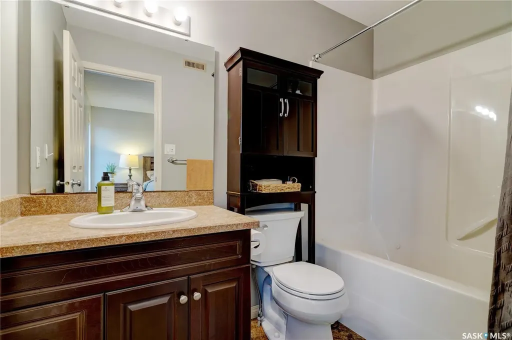 751 Bluebird Crescent Regina SK S4N 7S3