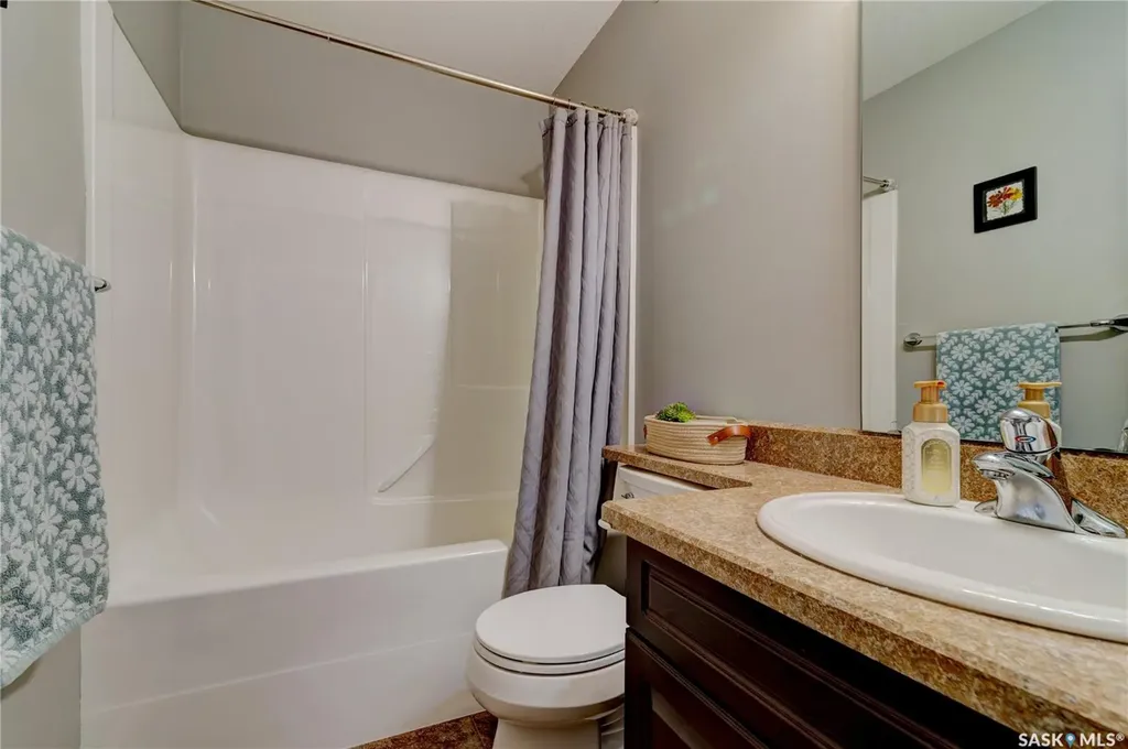 751 Bluebird Crescent Regina SK S4N 7S3