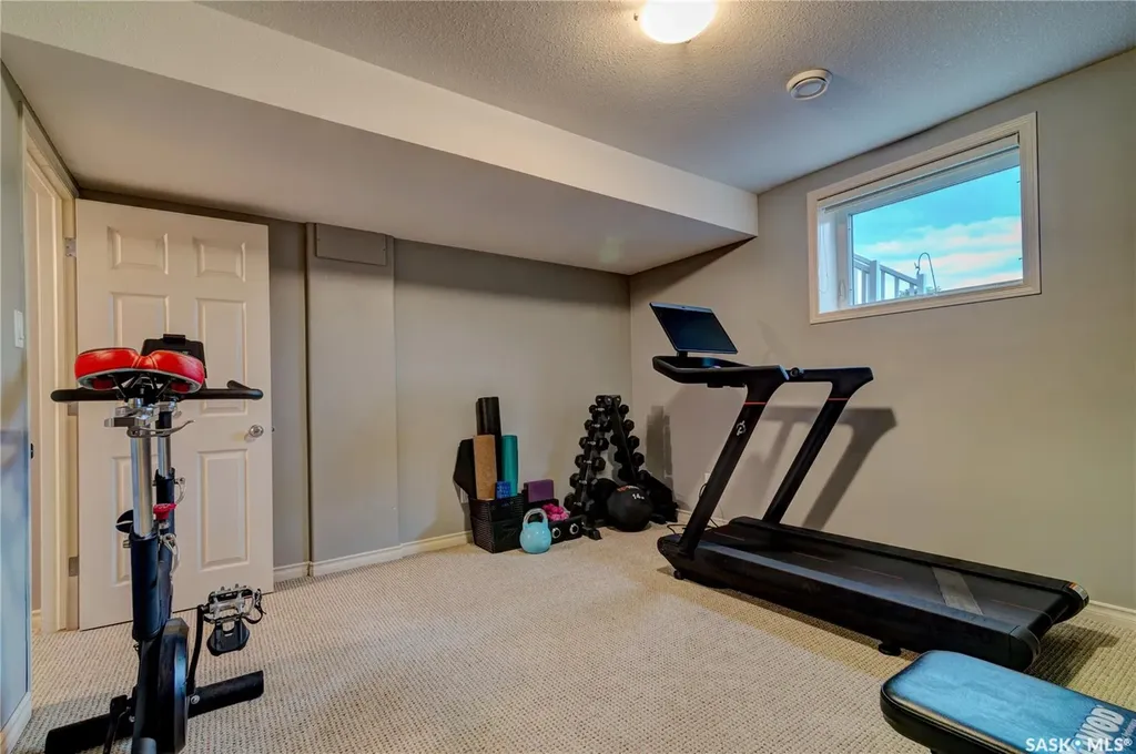 751 Bluebird Crescent Regina SK S4N 7S3