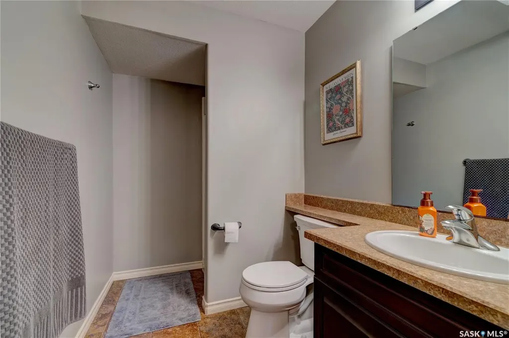 751 Bluebird Crescent Regina SK S4N 7S3