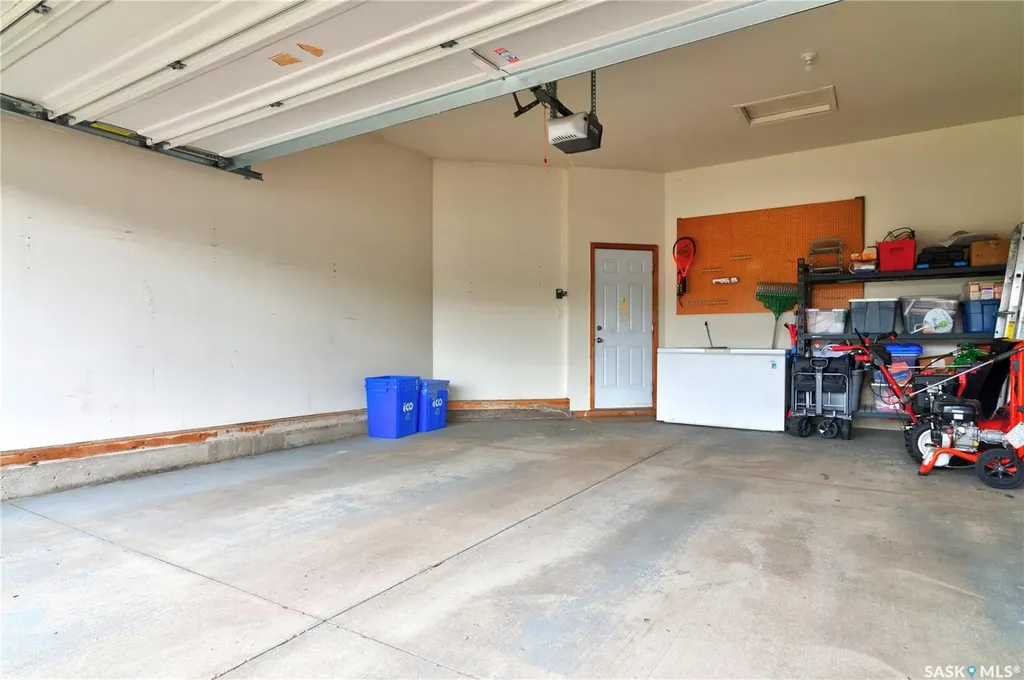 751 Bluebird Crescent Regina SK S4N 7S3