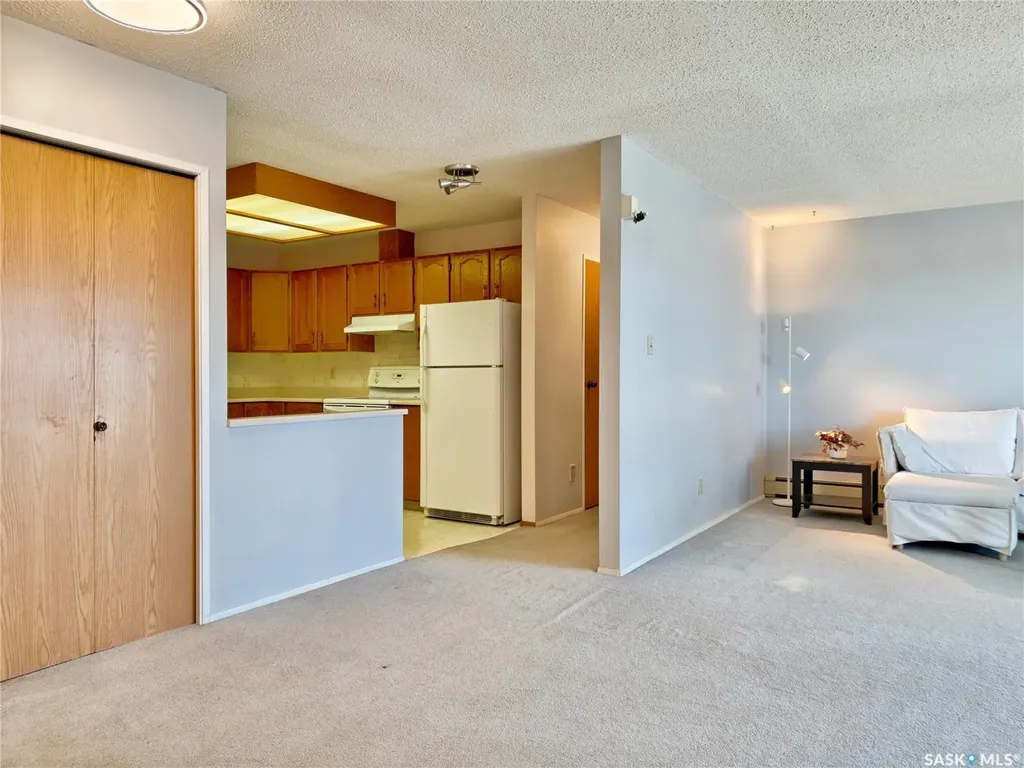 918 Argyle Avenue Saskatoon SK S7H 2W1