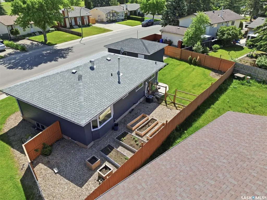 103 Appleby Drive Saskatoon SK S7M 4B4