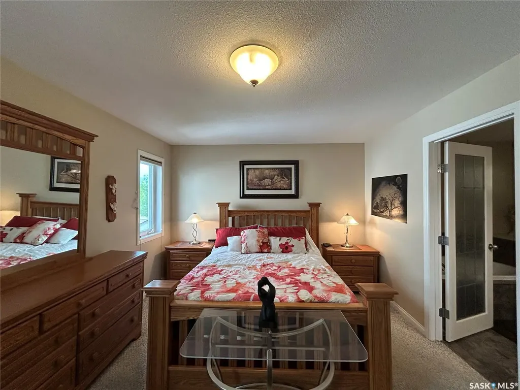 71 Longpre Crescent Prince Albert SK S6X 1C6