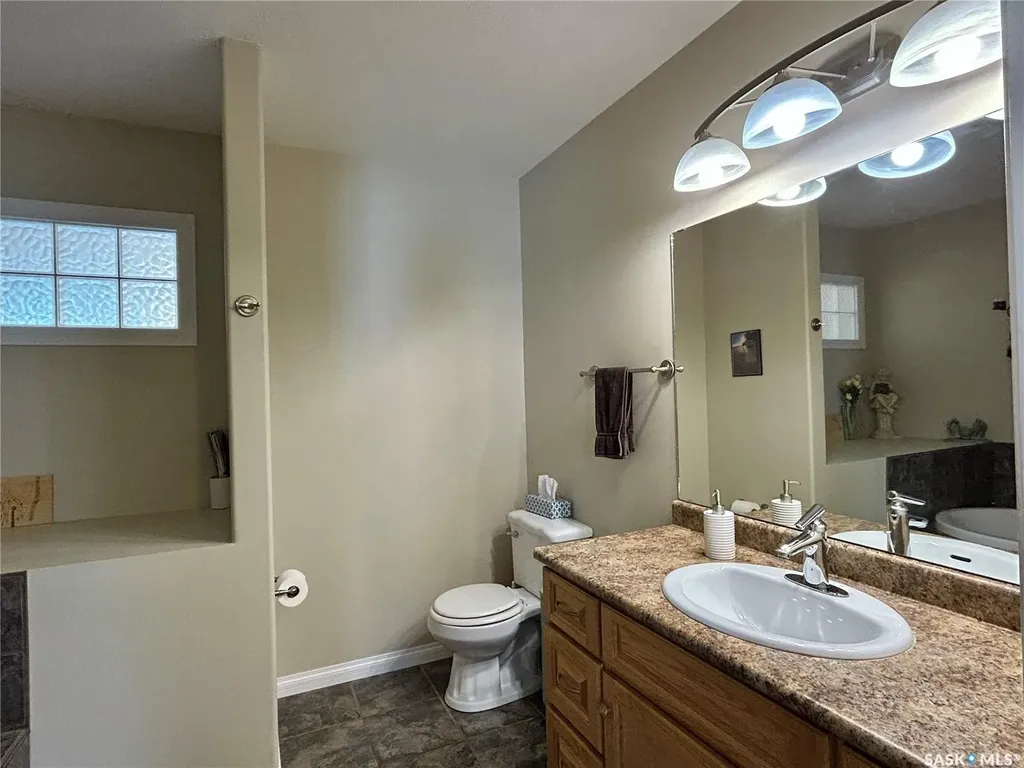 71 Longpre Crescent Prince Albert SK S6X 1C6