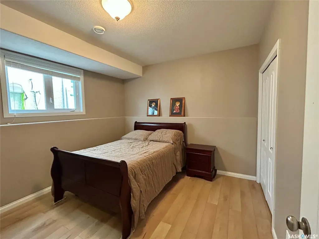 71 Longpre Crescent Prince Albert SK S6X 1C6