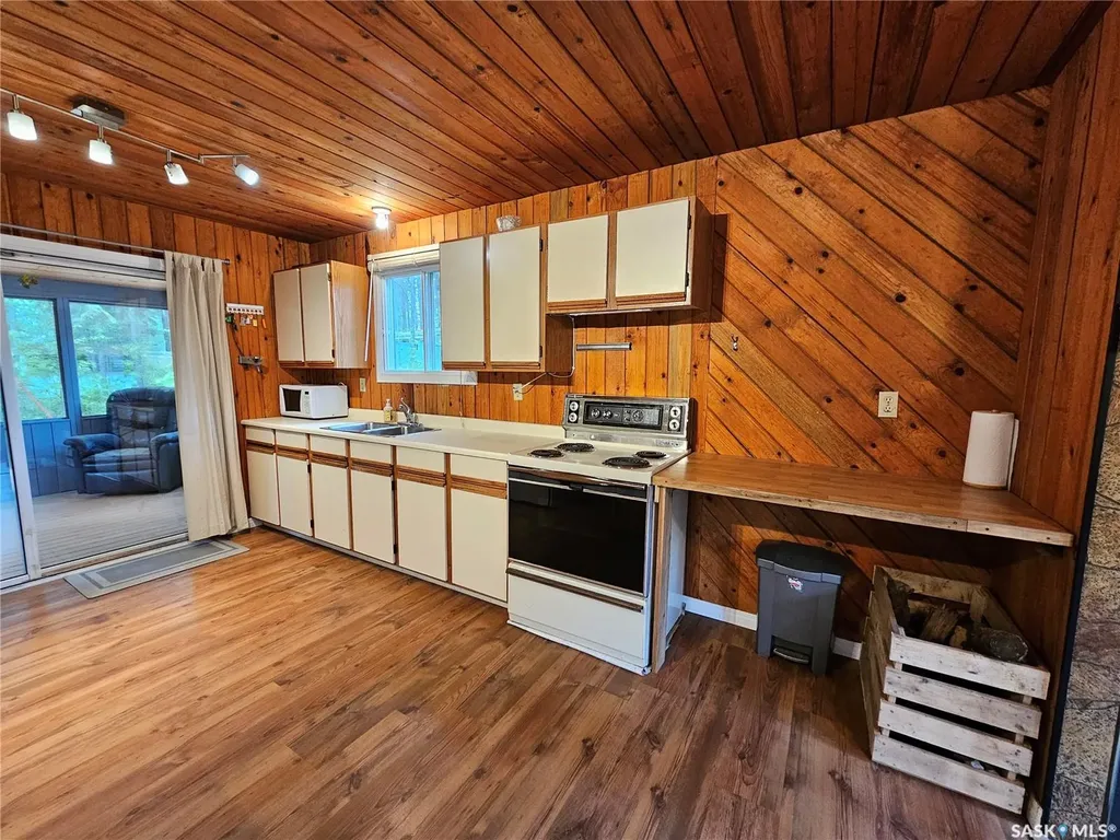 13 Zulynik Place Kivimaa-moonlight Bay SK S0M 0Y0