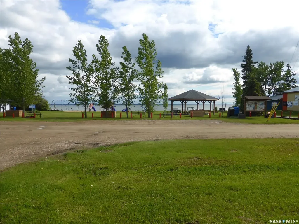 74 Lakeshore Drive Kivimaa-moonlight Bay SK S0M 1J0