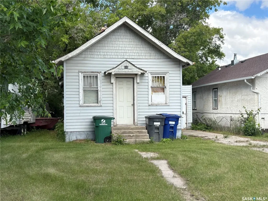 115 L Avenue S Saskatoon SK S7M 2G9