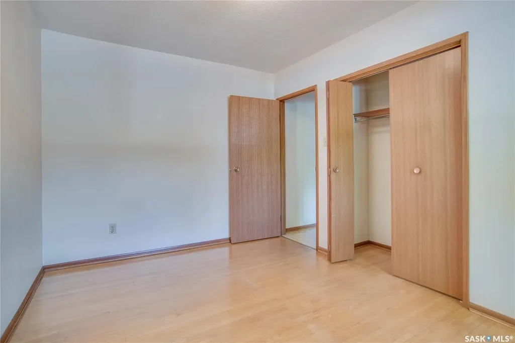 1701 Prince Of Wales Avenue Saskatoon SK S7K 3E6