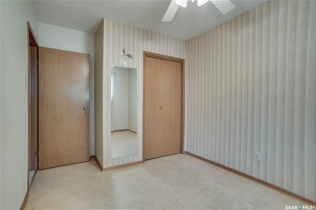 1701 Prince Of Wales Avenue Saskatoon SK S7K 3E6
