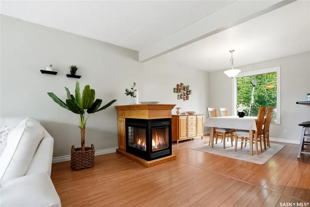 21 Neilson Crescent Saskatoon SK S7H 3N4