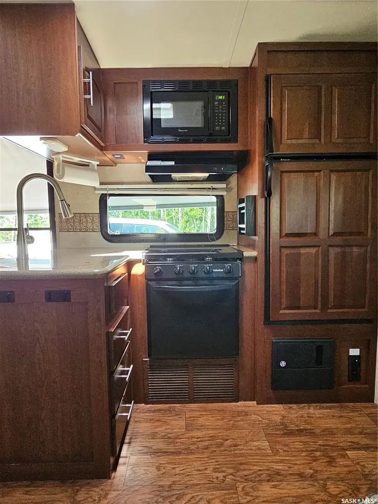 402 Aspen Street Lake Lenore Rm No. 399 SK S0K 2J0