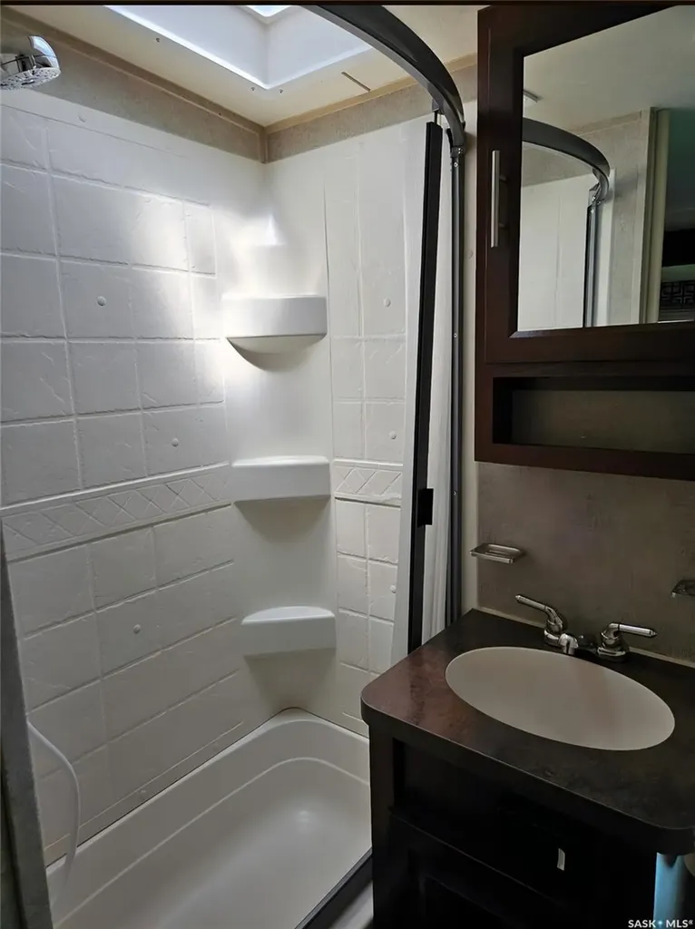 402 Aspen Street Lake Lenore Rm No. 399 SK S0K 2J0