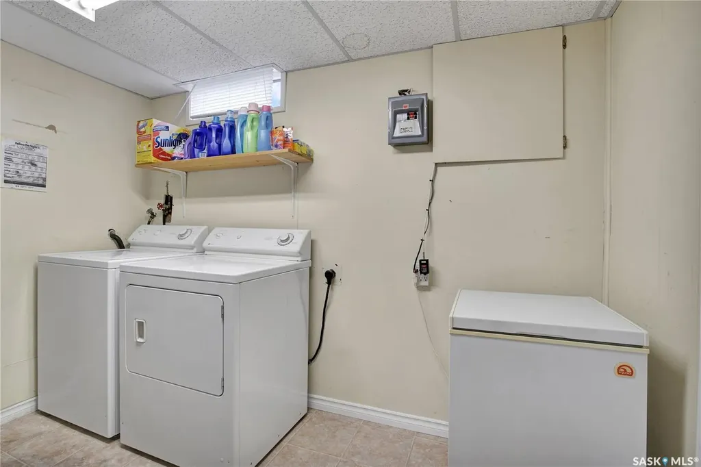 84 Rita Crescent Saskatoon SK S7N 2L5