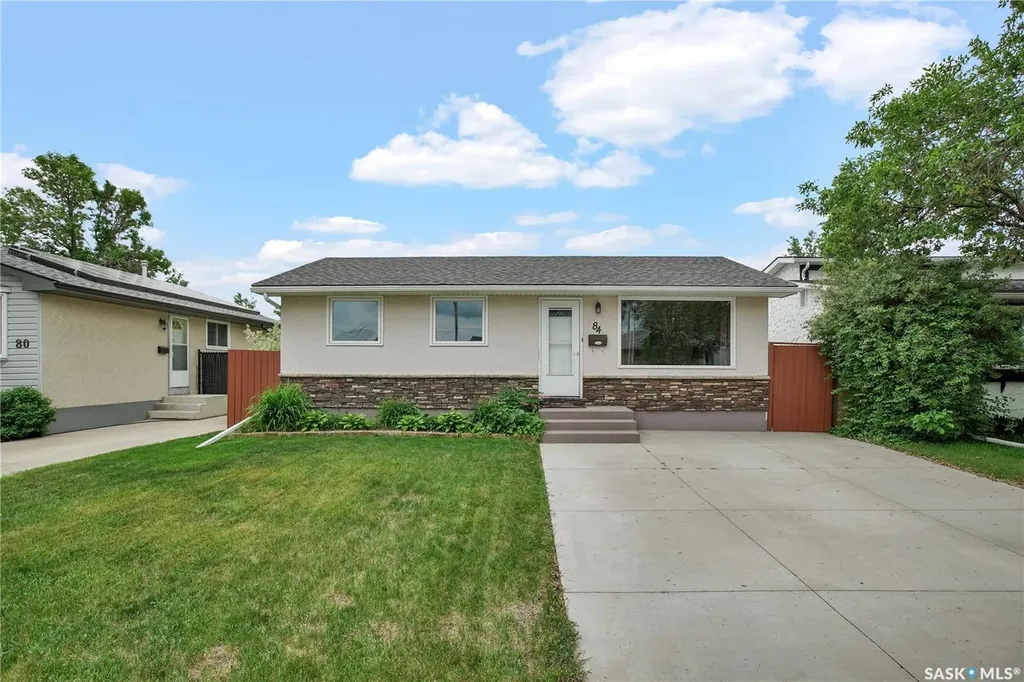 84 Rita Crescent Saskatoon SK S7N 2L5