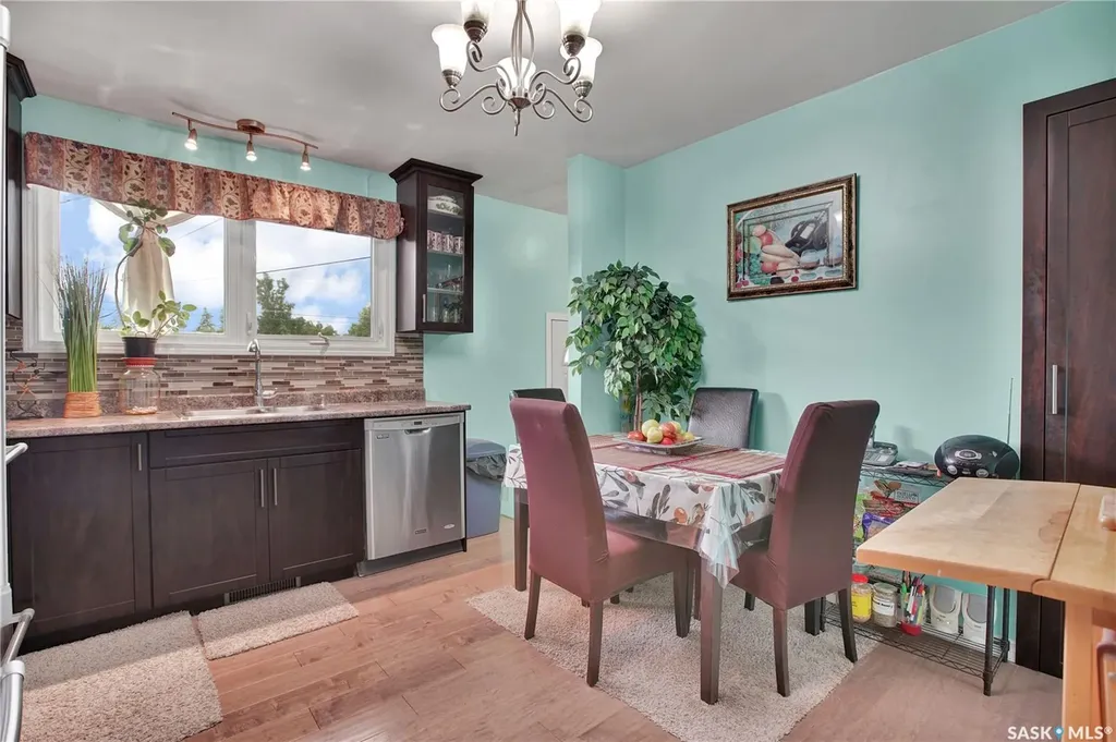 84 Rita Crescent Saskatoon SK S7N 2L5