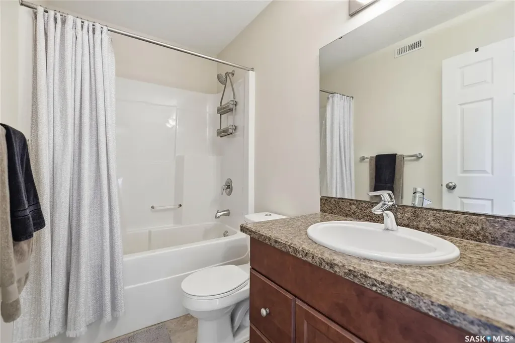 4748 Padwick Avenue Regina SK S4W 0C4