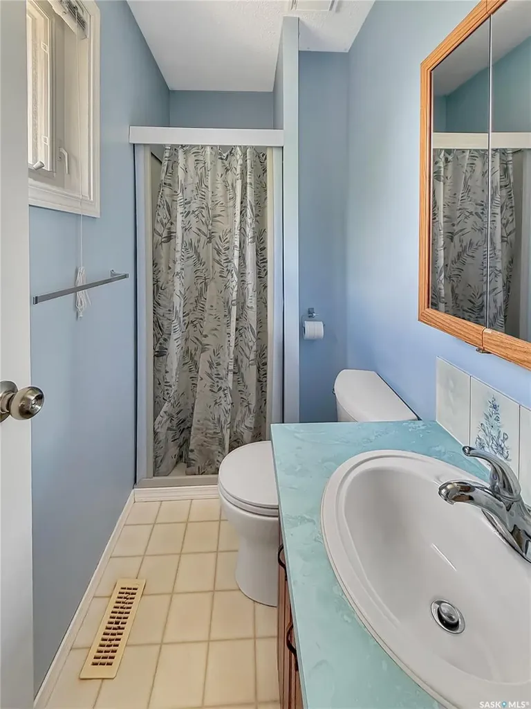 1801 Centennial Crescent North Battleford SK S9A 3J2