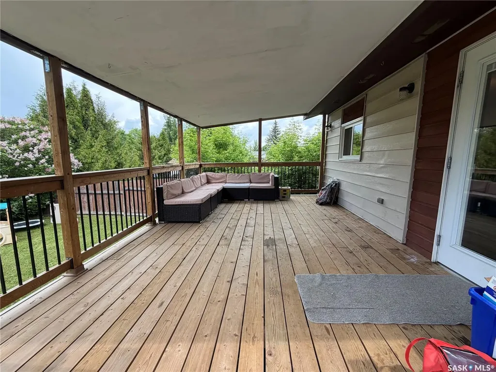 1801 Centennial Crescent North Battleford SK S9A 3J2
