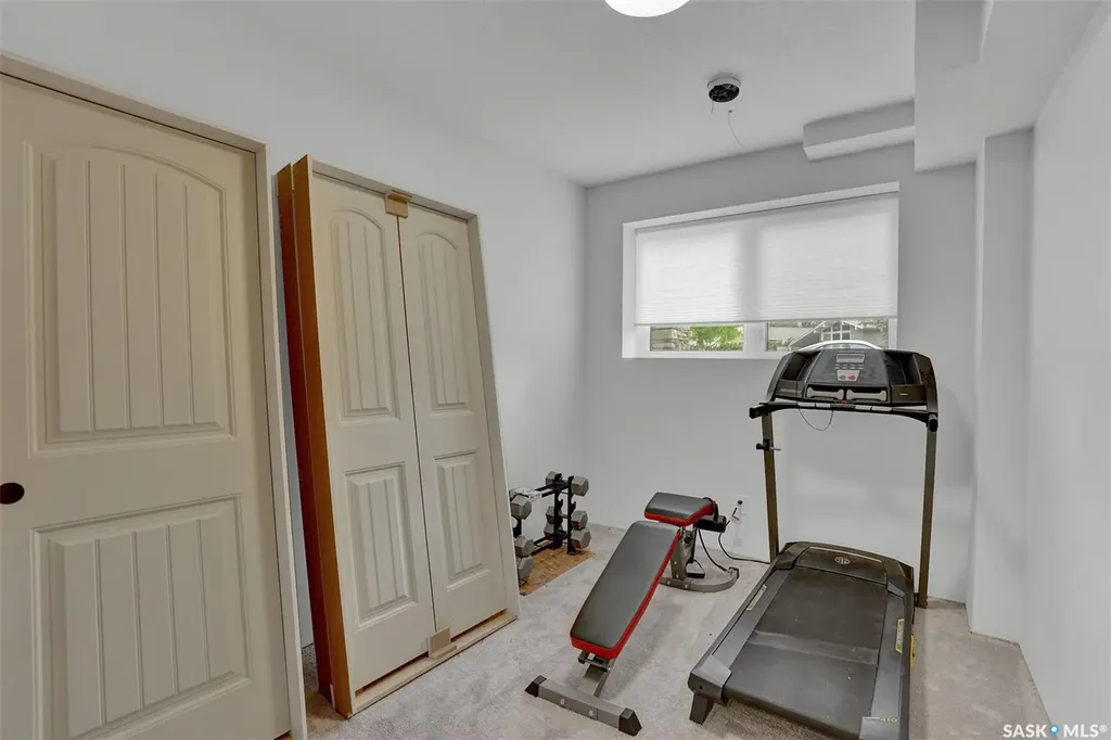 67 Cowburn Crescent Regina SK S4S 5R8