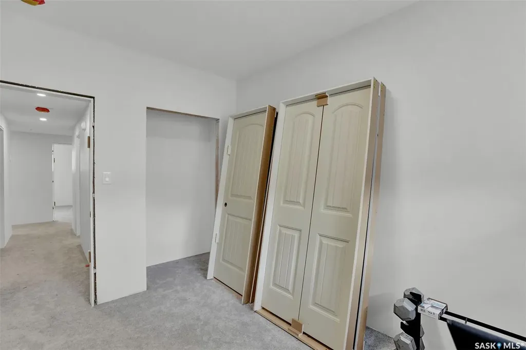 67 Cowburn Crescent Regina SK S4S 5R8