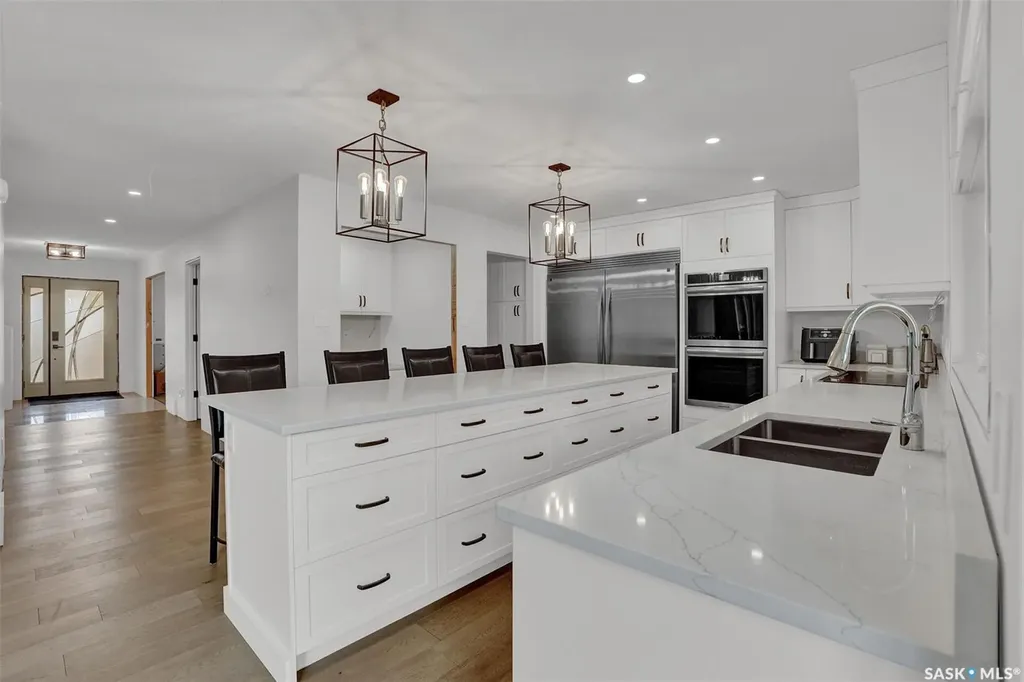 67 Cowburn Crescent Regina SK S4S 5R8