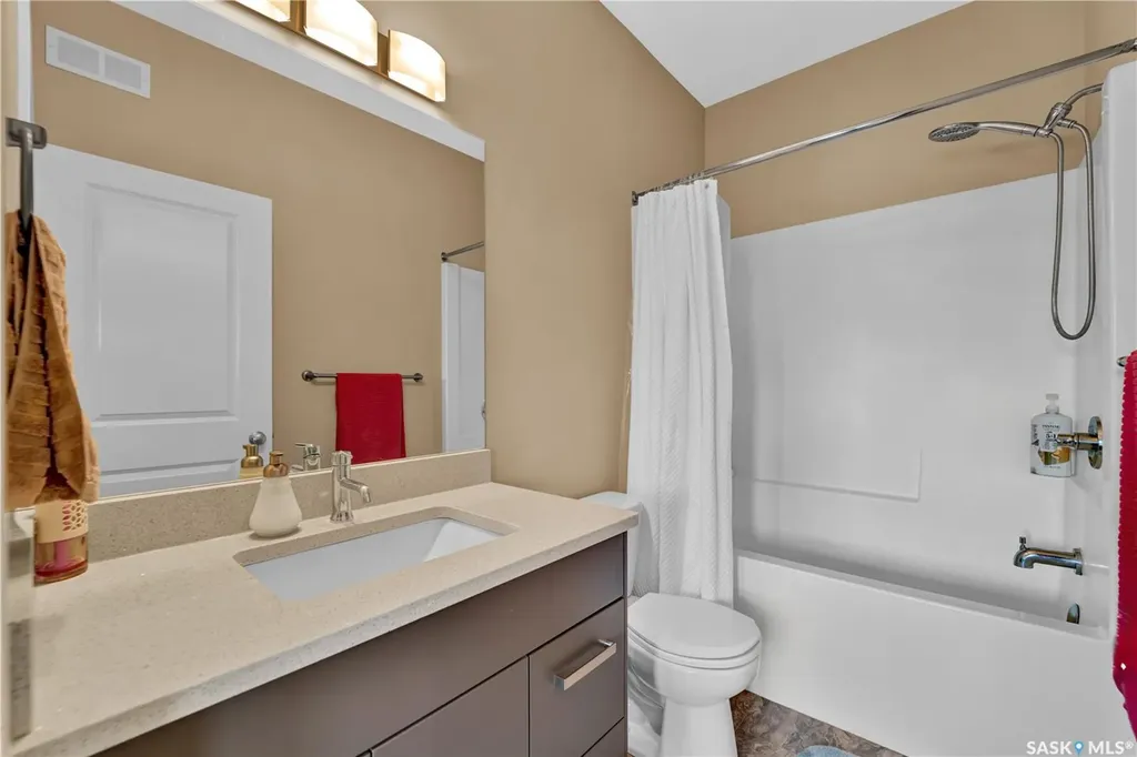 419 Ells Way Saskatoon SK S7L 6K8