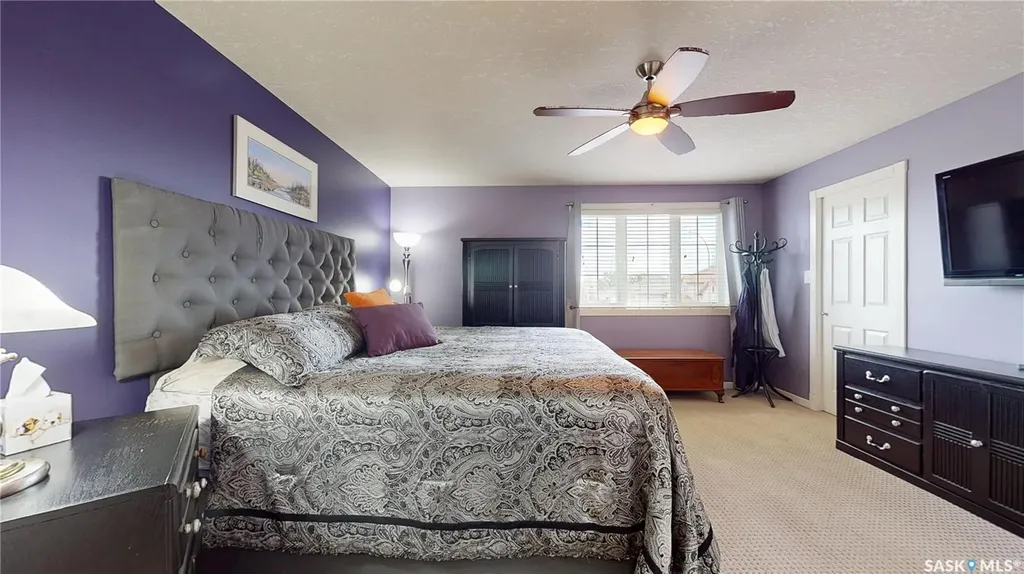 1347 Hleck Place N Regina SK S4X 4R2