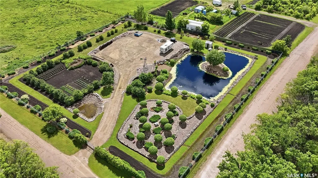 207 4th Street S Dalmeny SK S0K 1E0