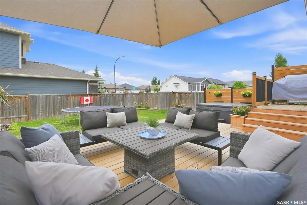1358 Denham Crescent Saskatoon SK S7R 0B1