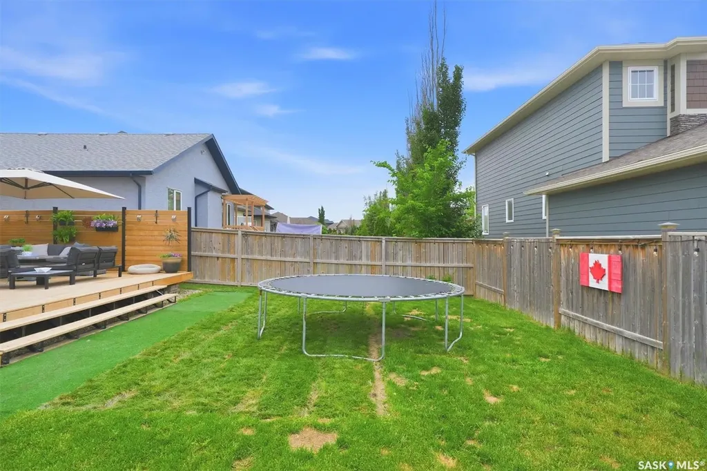 1358 Denham Crescent Saskatoon SK S7R 0B1