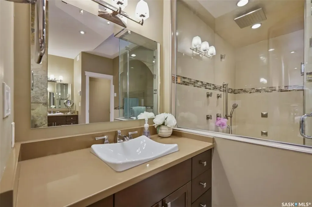431 Paton Place Saskatoon SK S7W 0B8