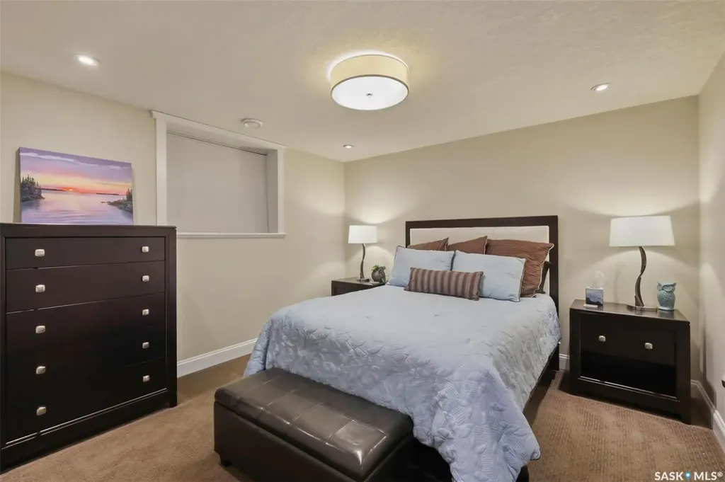 431 Paton Place Saskatoon SK S7W 0B8
