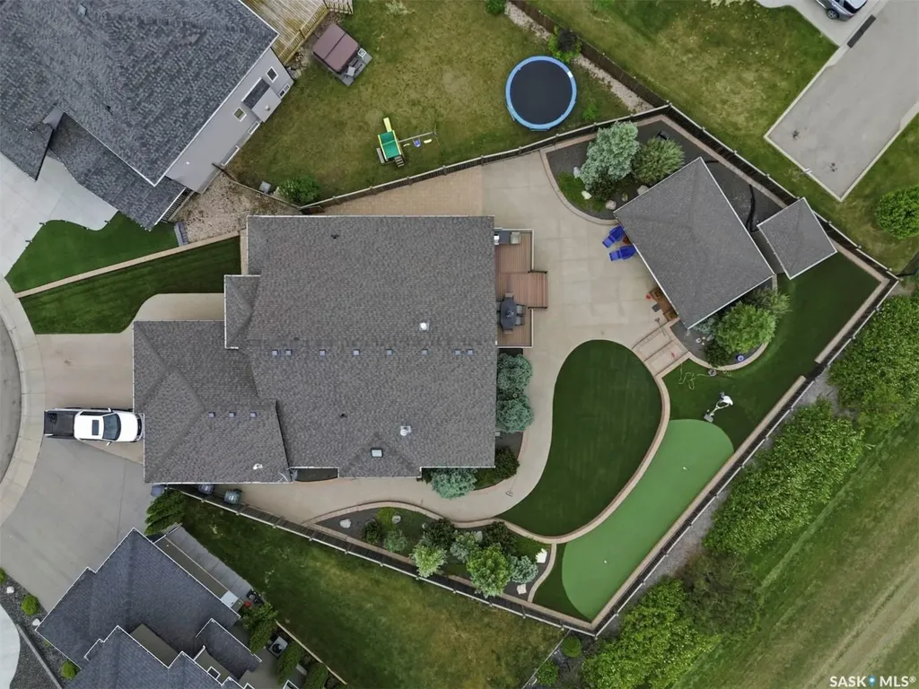431 Paton Place Saskatoon SK S7W 0B8