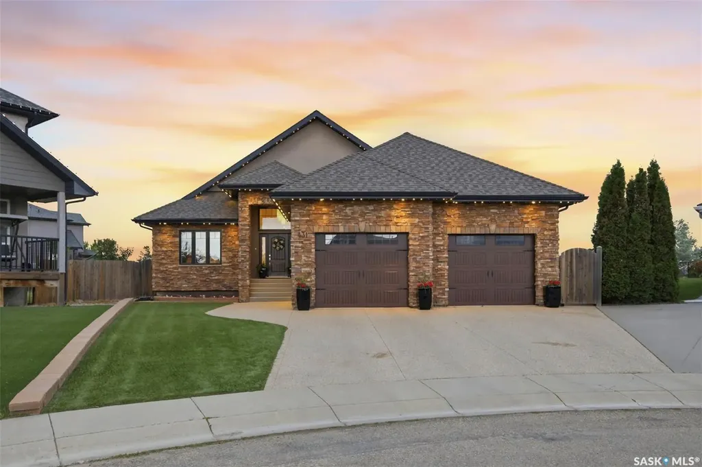 431 Paton Place Saskatoon SK S7W 0B8